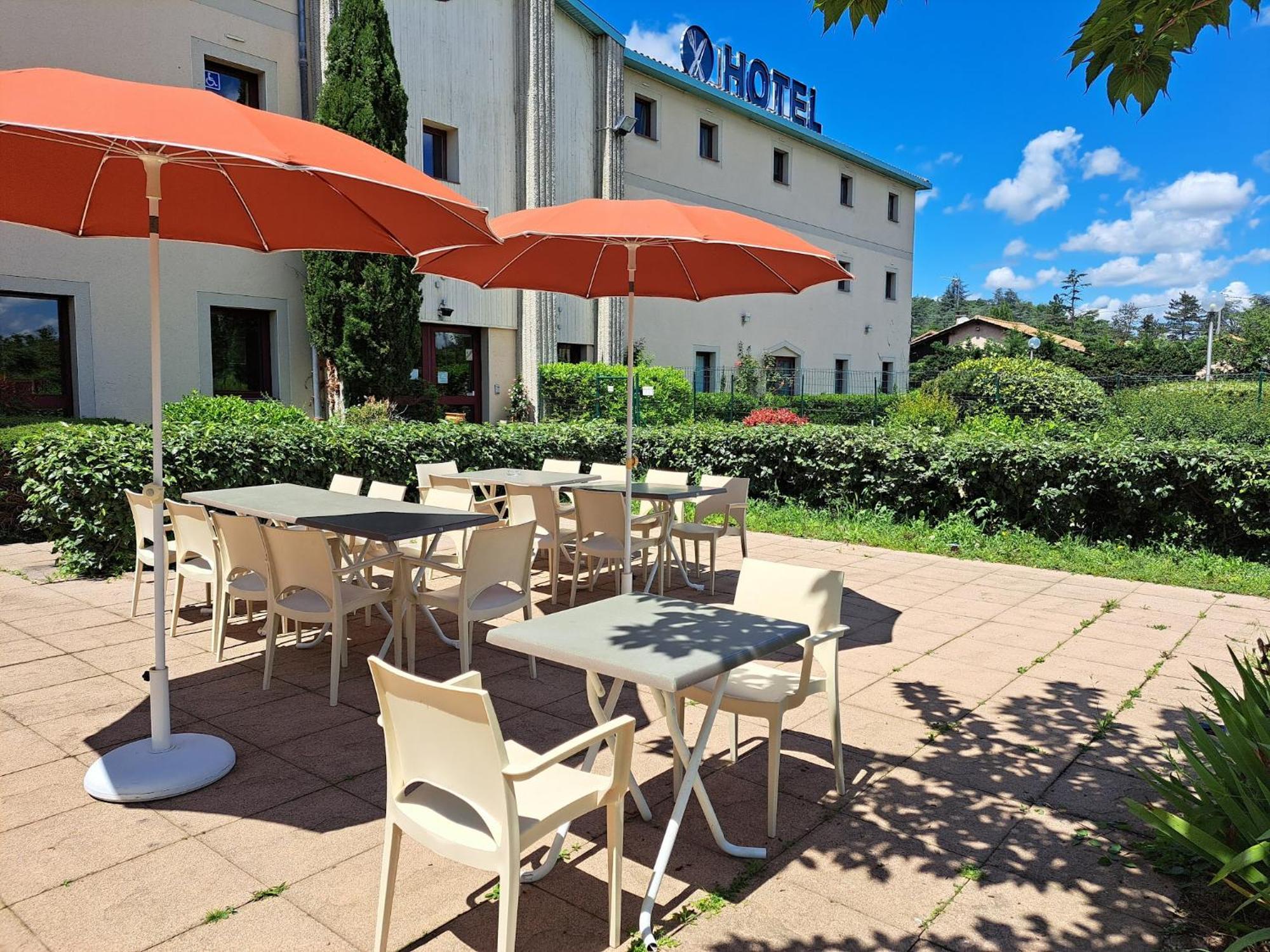 Hotel Le Saint Vincent Lyon Sud Vourles Exteriör bild